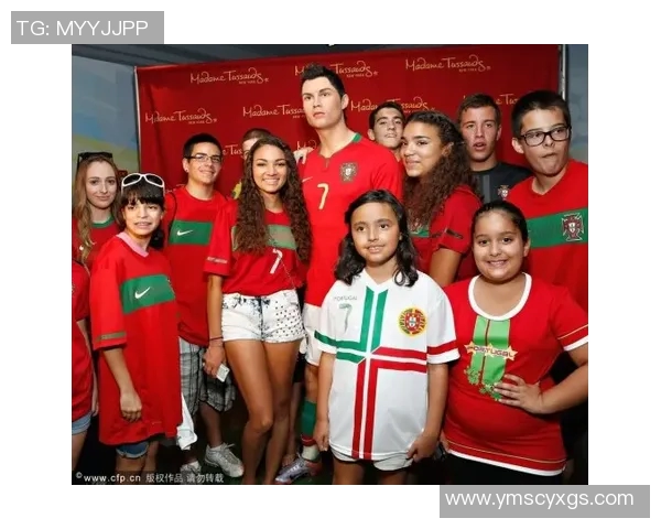 足球明星主播携手带货新潮流引领消费热潮与球迷互动新体验